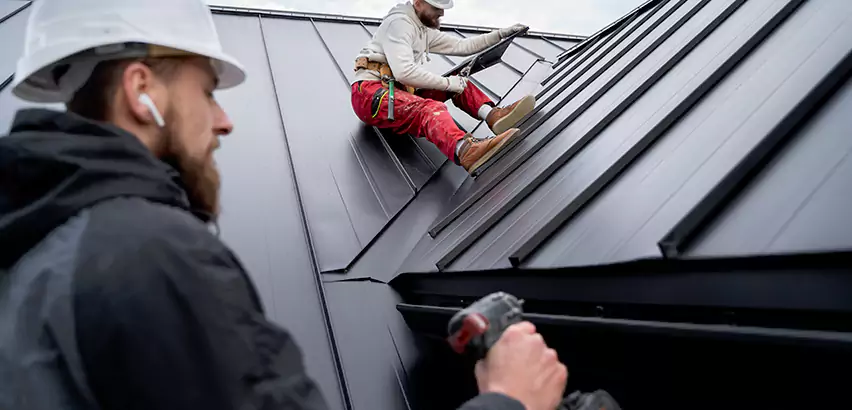 Roof and Gutter Replacement in Oak Forest