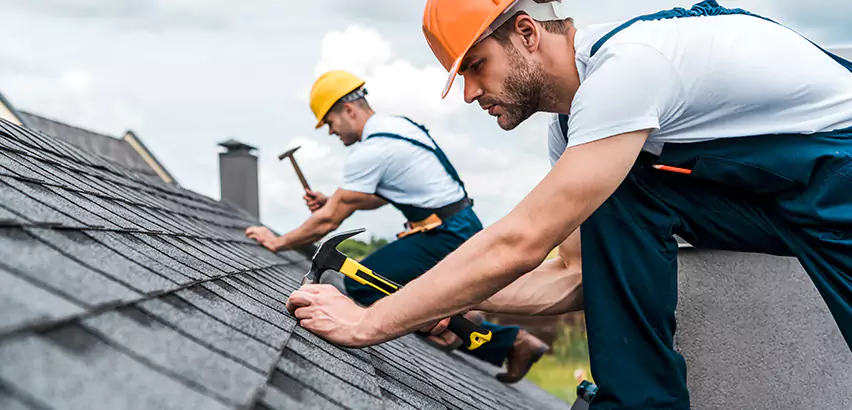 Emergency Shingle Repair in Oak Forest
