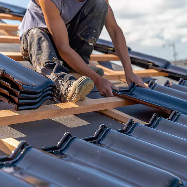 Why Oak Forest, IL Homeowners Choose Oak Forest Roofing Pro for Hail Damage Repairs?