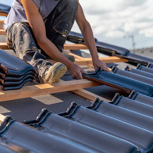 Why Oak Forest Homeowners Choose Oak Forest Roofing Pro for Roof and Gutter Repair?